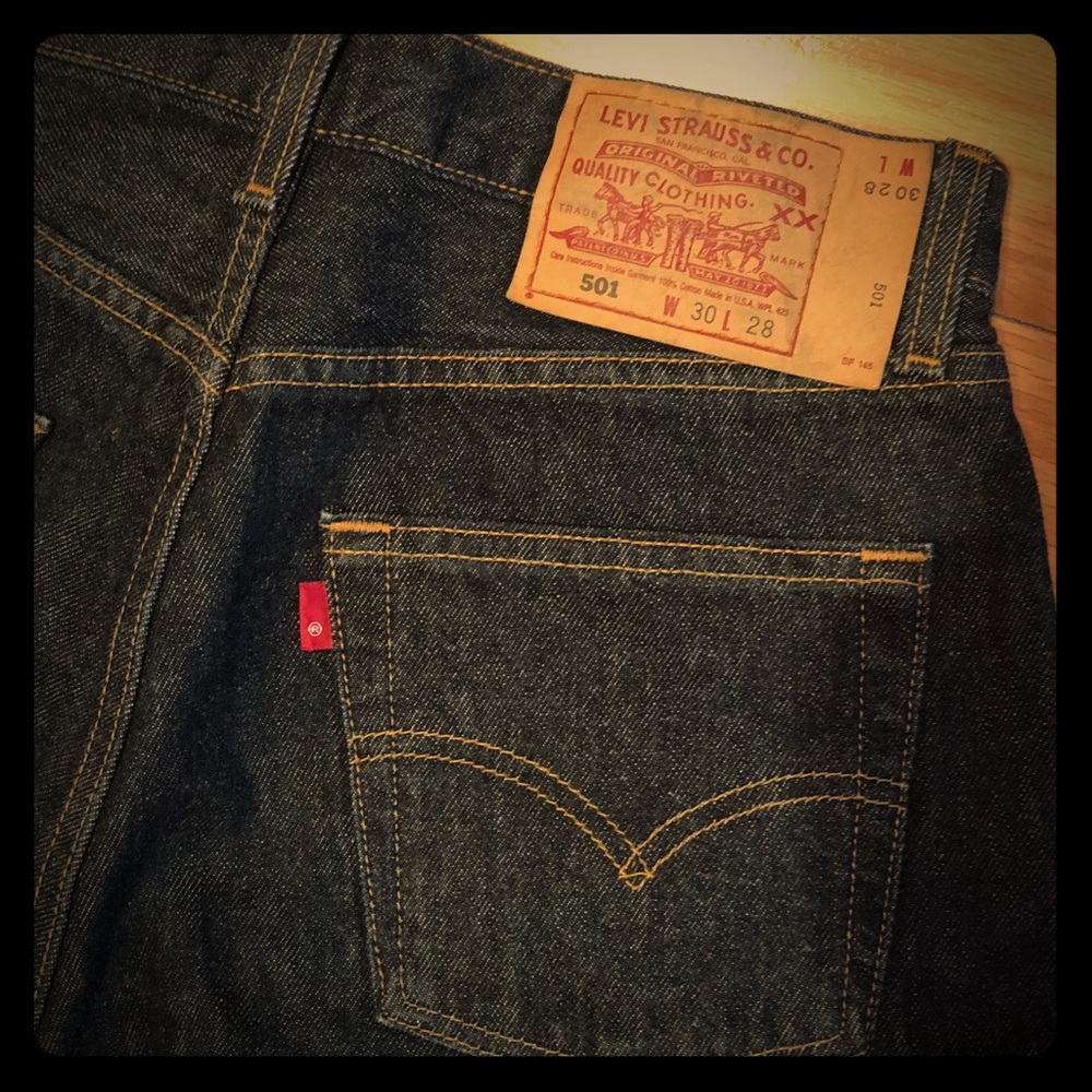 Vintage Levi’s 501 Jeans Size 30x 28